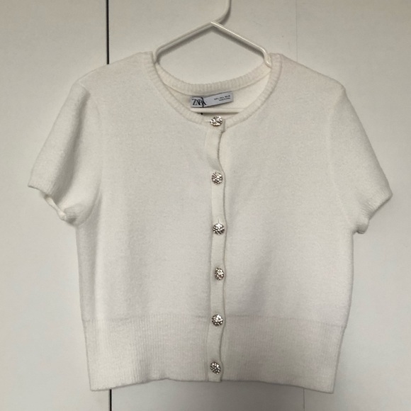 Zara Sweaters - Zara short sleeve cardigan. Large. NEW.